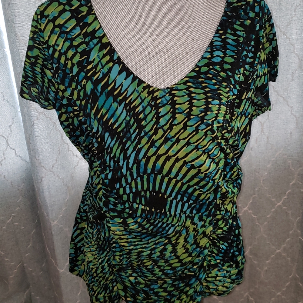 Style and Co. Print noise ruched sides 1X